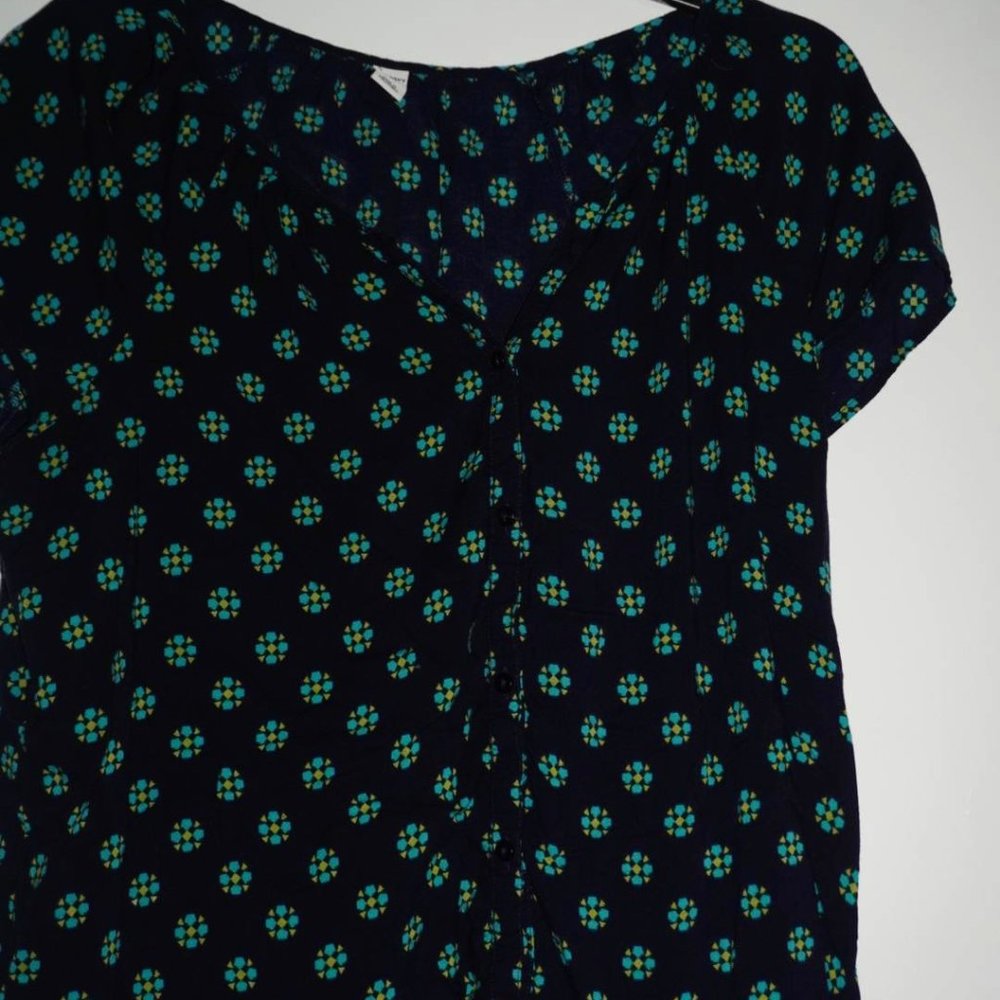 Old navy blouse